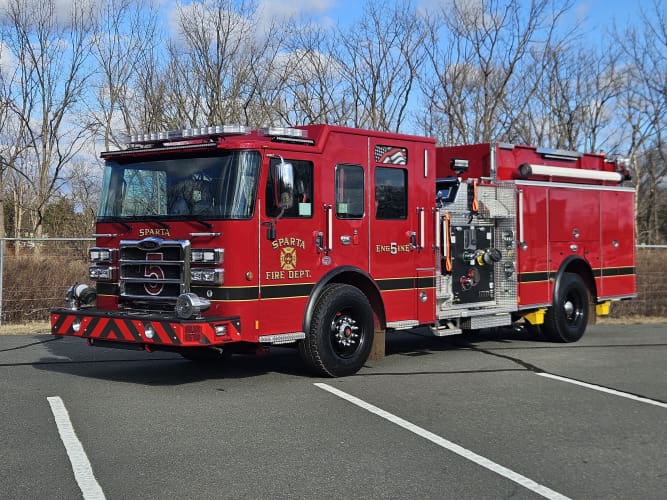 New Pierce Fire Truck - Enforcer Pumper delivered to the Township of ...